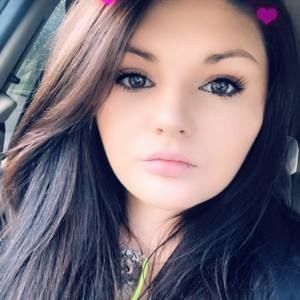 Meet your Posher, Alexandra